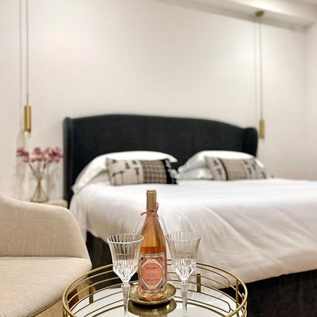 Feel Boutique Rooms โอริสตาโน ภายนอก รูปภาพ