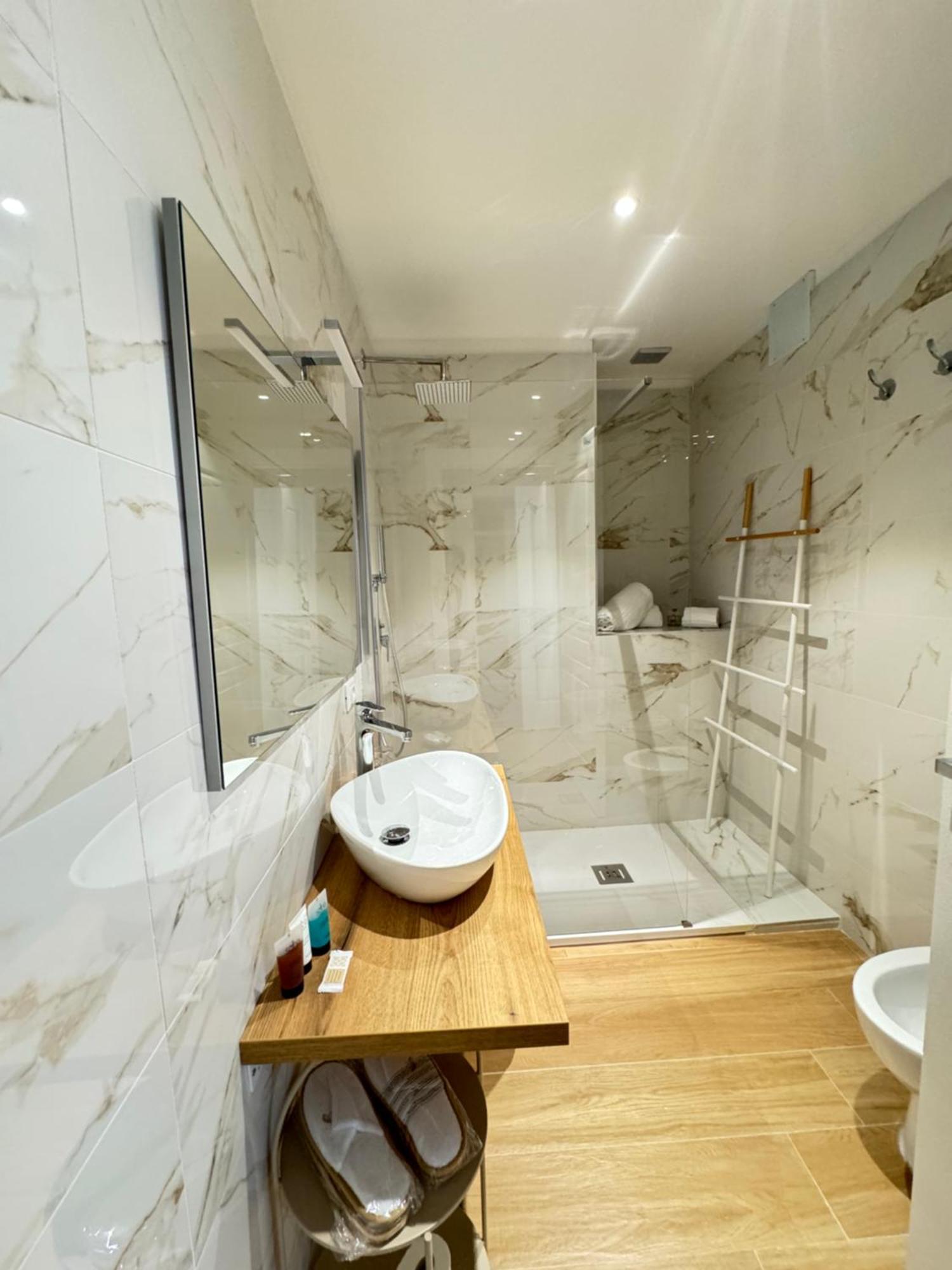 Feel Boutique Rooms โอริสตาโน ภายนอก รูปภาพ