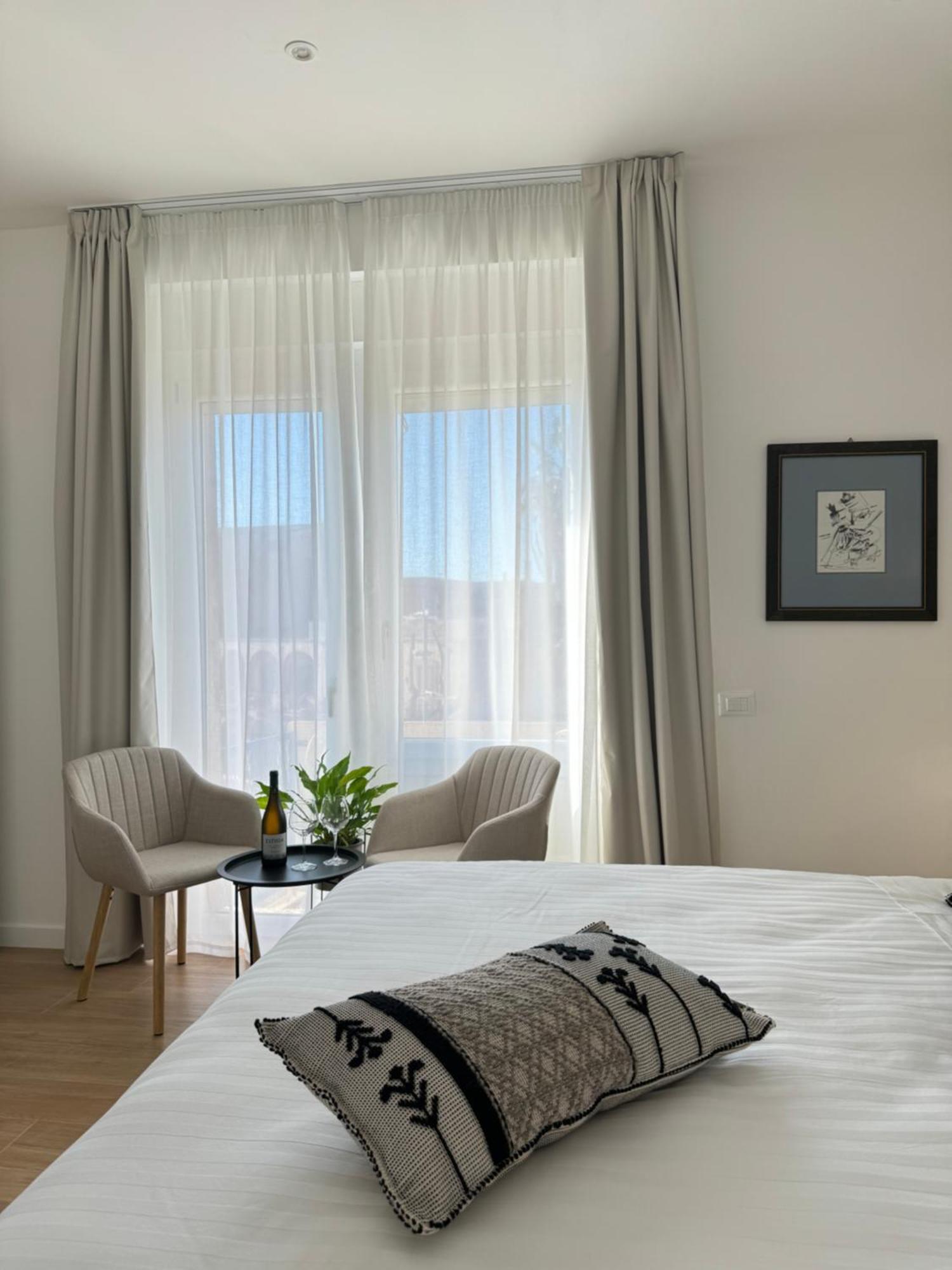 Feel Boutique Rooms โอริสตาโน ภายนอก รูปภาพ