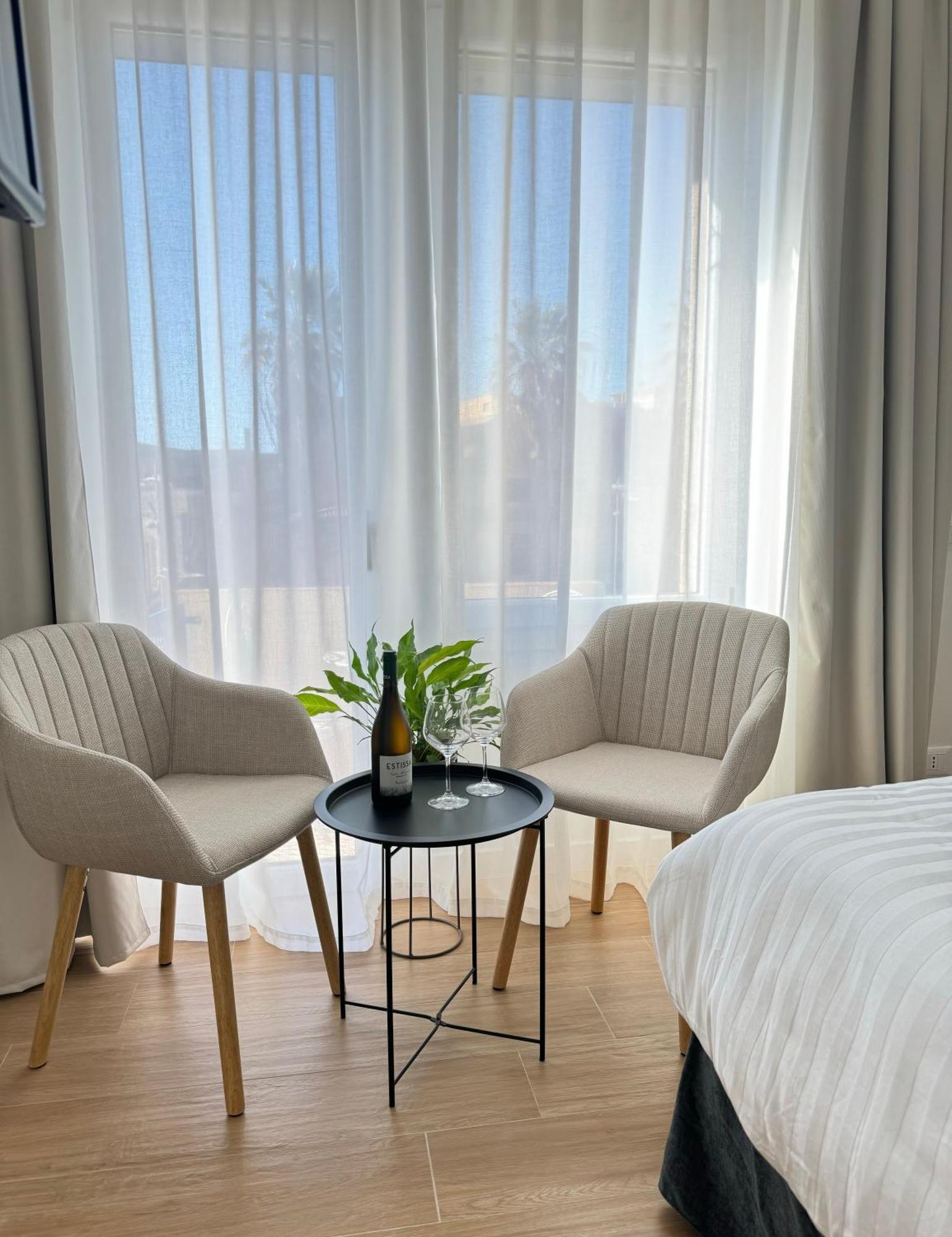 Feel Boutique Rooms โอริสตาโน ภายนอก รูปภาพ